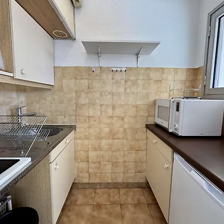 Апартаменти Avec Clim Et Piscine - 3 Pers. - Fr-1-252-203